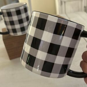 2 Buffalo Check Oversized Mugs